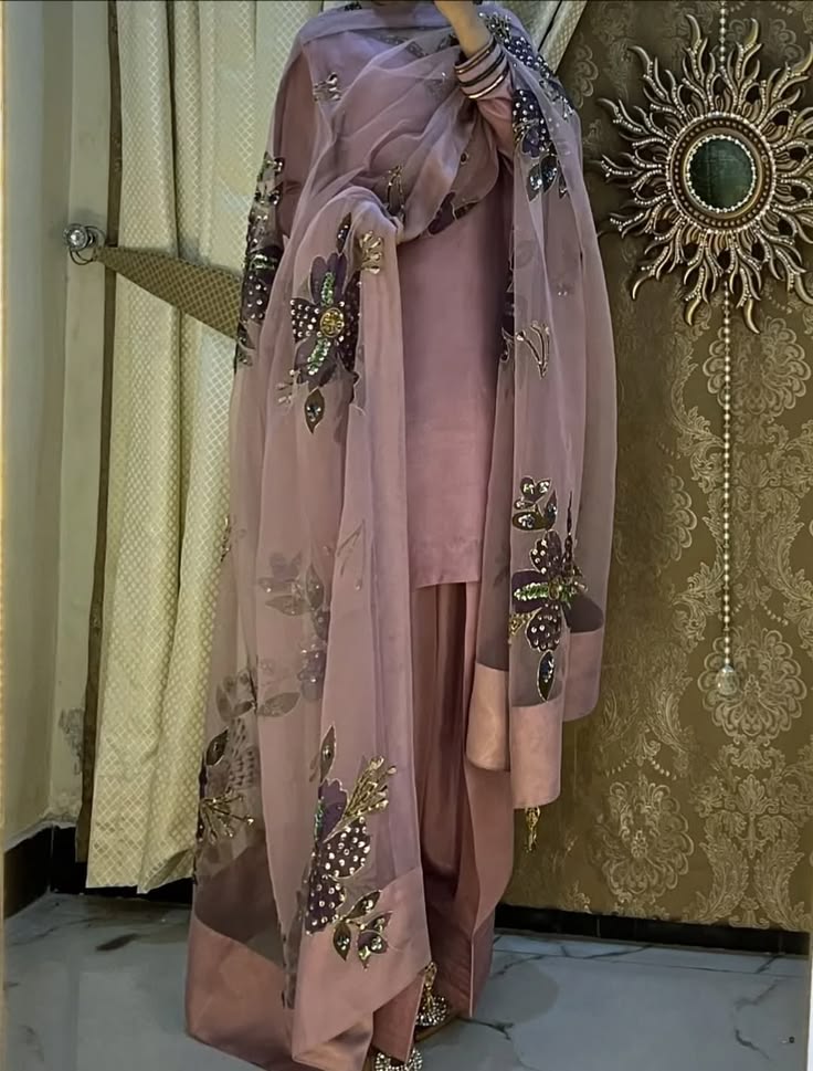 Dusty Mauve Farshi Shalwar 3 Piece Suit | Embellished Dupatta