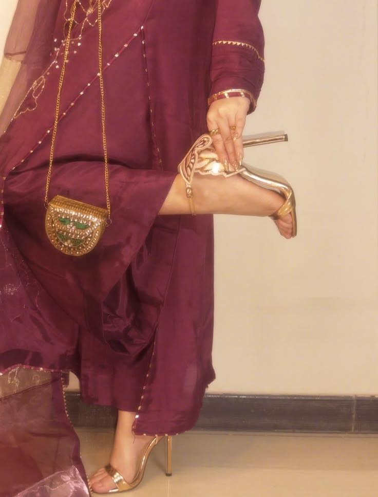 Maroon 3 Piece Handwork Suit with Organza Dupatta