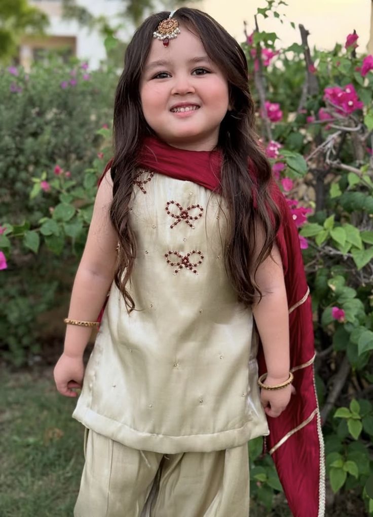 Girls Pakistani Shalwar Kameez