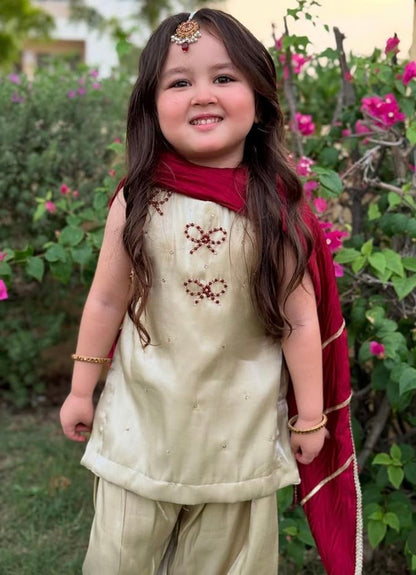 Girls Pakistani Shalwar Kameez